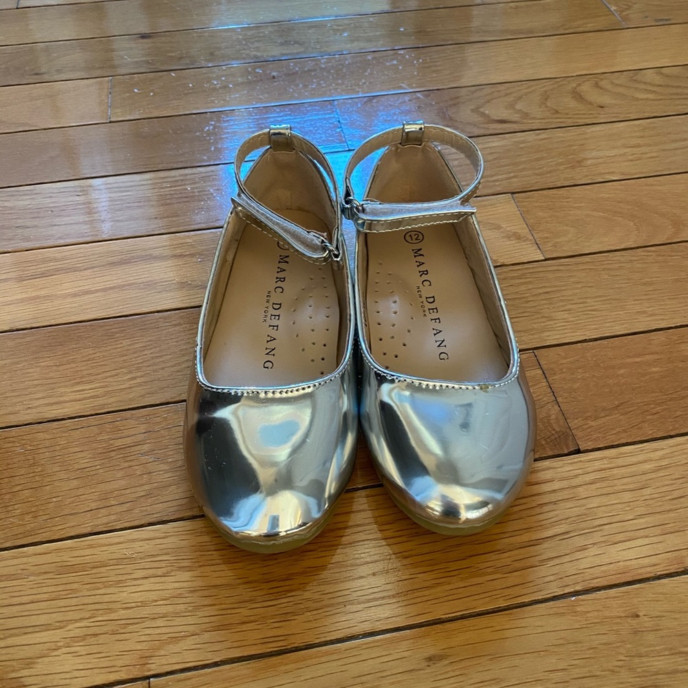 Marc Defang shoes 12 girls